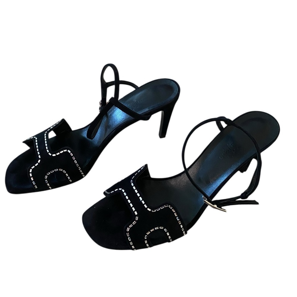 Elegant Black Strappy Heels - Picture 5 of 16